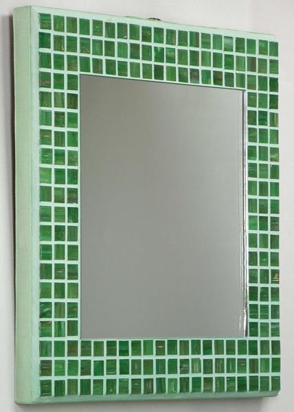 Golden Spring 23cm Mosaic Mirror (side)